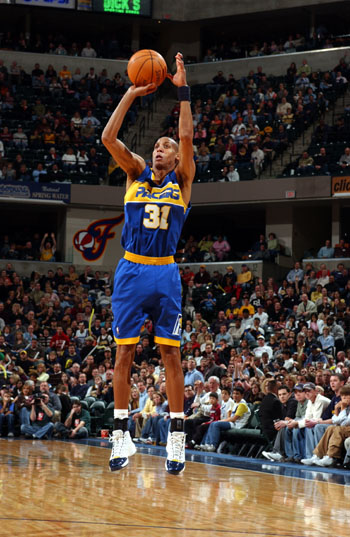 和球员之间 和球员之间