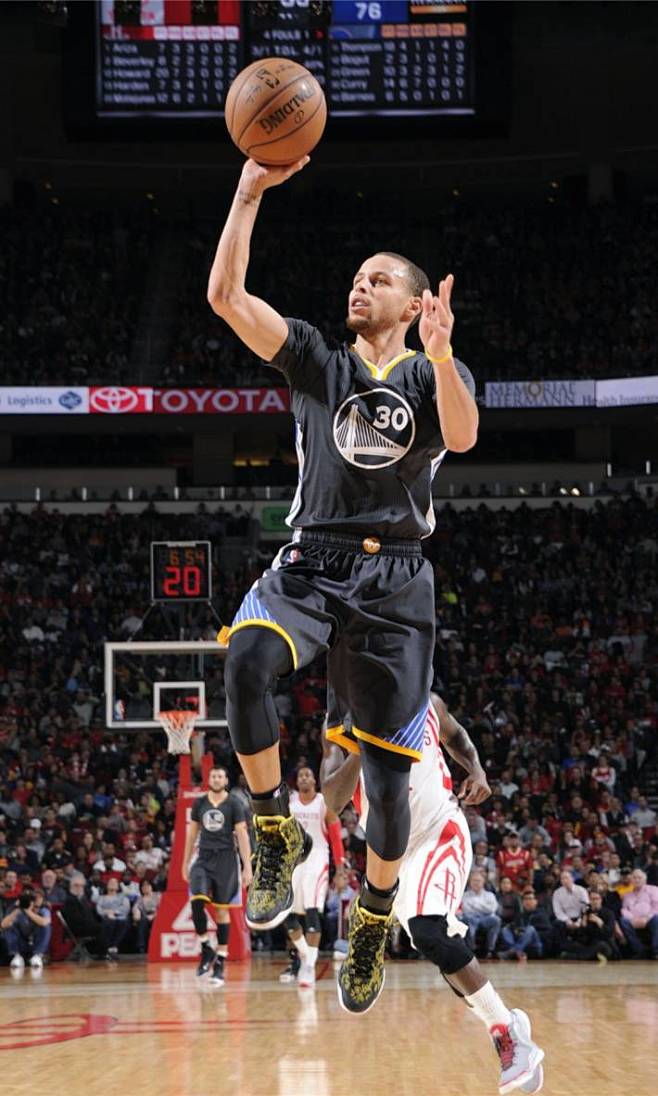 到某位前锋 到某位前锋