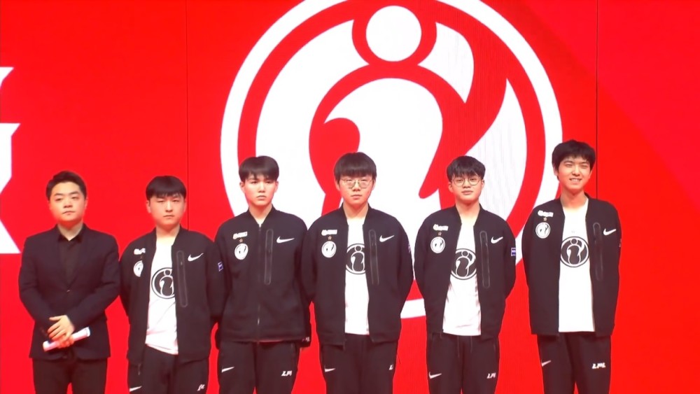 开幕式作为 开幕式作为